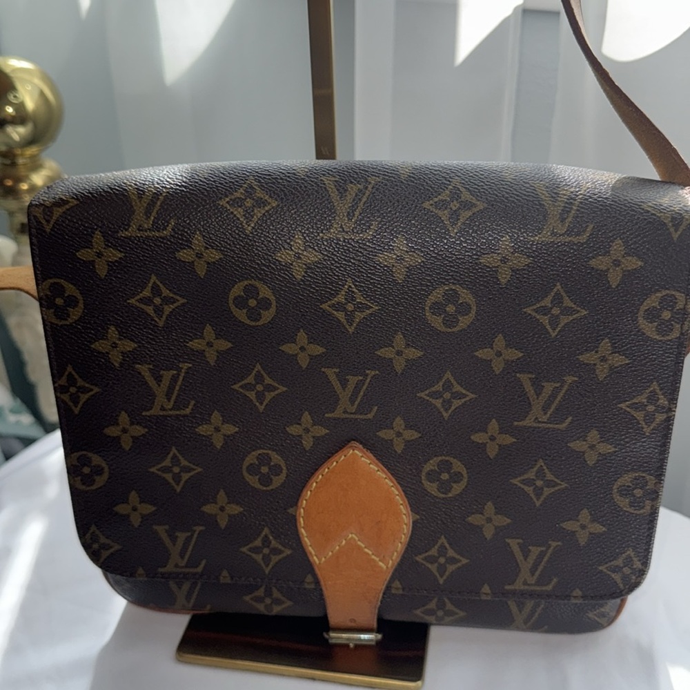 Authentic Vintage Louis Vuitton GM Cartouchiere with COA Appr 10 x 8.25 x 3